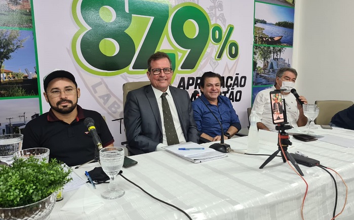 Em coletiva de imprensa, prefeito Fábio Tyrone anuncia ações e inaugurações para o mês de abril 